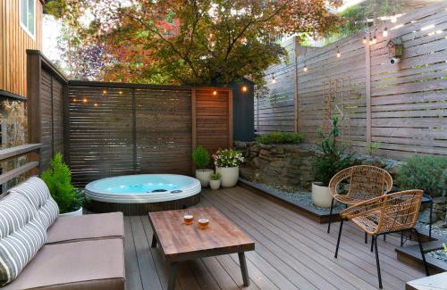 Departure Bay Apartment | The Bayview