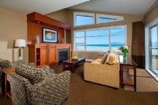 Regional District of Nanaimo Hotel | The Beach Club Resort — Bellstar Hotels & Resorts