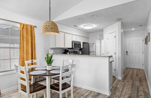 Carolina Forest Apartment | The Beach Hive overlooking River Oaks Golf Course