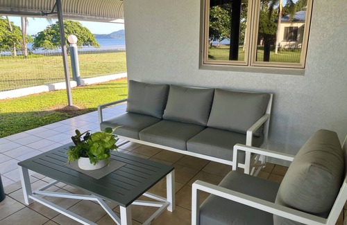 Kurrimine Beach House | The Beach House - Kurrimine BeachnFamily- Friendy Beachfront House