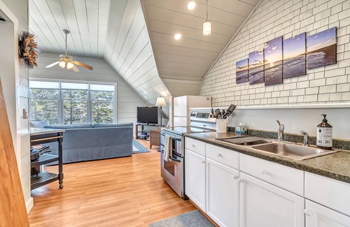Mid-Coast and Islands Apartment | The Beach House Bailey Island Maine
