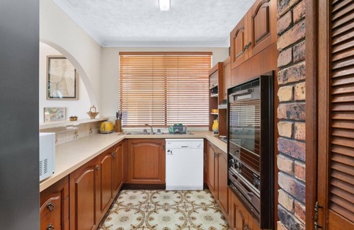 Dicky Beach Apartment | The Beach House Dickey Beach