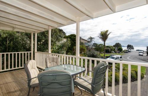 Paihia House | The Beach House - Paihia Holiday Home