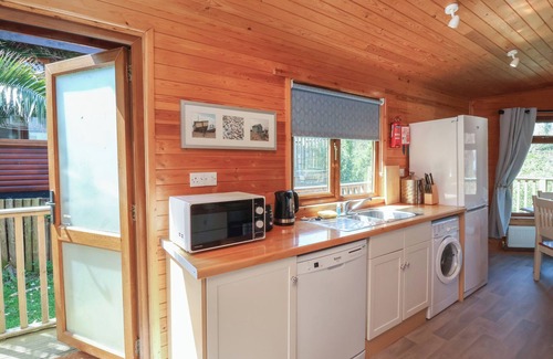 Watermouth Cottage | THE BEACH HOUSE, pet friendly, with a garden in Combe Martin