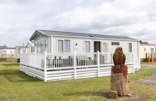 Burghead House | The Beach Hut, Burghead