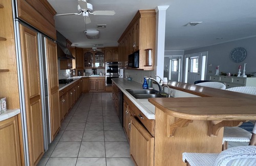 Huntington House | The beach is your backyard! Waterfront Home in Long Island's Huntington