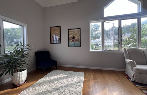 Huntington House | The beach is your backyard! Waterfront Home in Long Island's Huntington