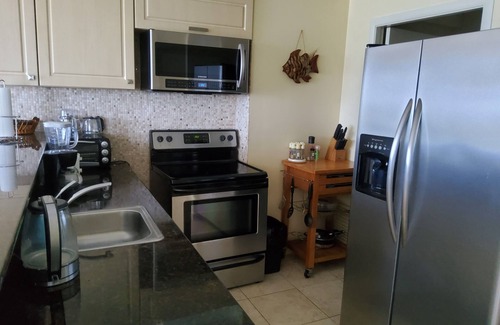 Playa Coronado Apartment | The Beach Mountain & Ocean View, building right on the beach