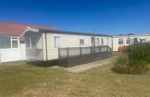 Ringstead Apartment | The Beach, Snettisham 2 Bed Caravan