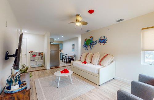 Del Mar Apartment | The Beach Suite #4
