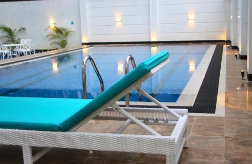 Mount Lavinia Hotel | The Beach Villa