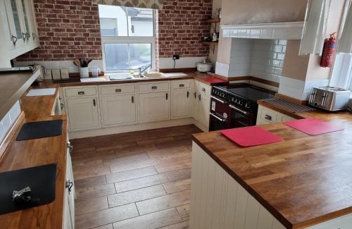 Sutton-on-Sea House | The Beaches, 23 Trusthorpe Road