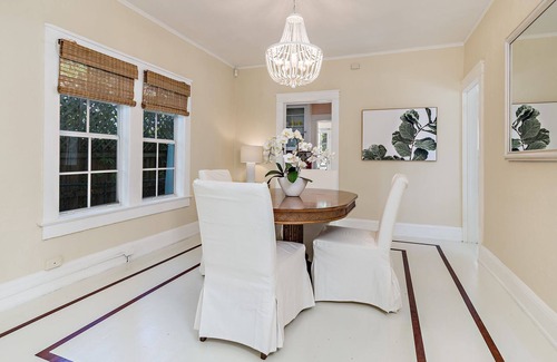 Sunshine Park House | The Beachy Flamingo Villa! 2B/1B Downtown WPB!
