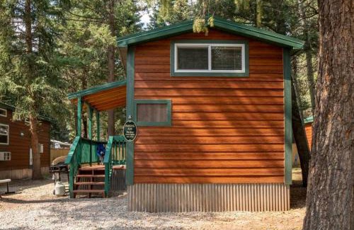 Bayfield House | The Bear Den Cabin #12 at Blue Spruce RV Park & Cabins