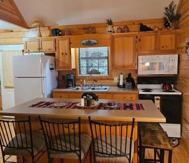 Young Harris House | The Bear Foot Retreat