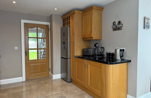 Castlewellan House | The Bearnagh - Newly renovated and spacious 4 bedroom house in Castlewellan