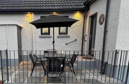 Castlewellan House | The Bearnagh - Newly renovated and spacious 4 bedroom house in Castlewellan
