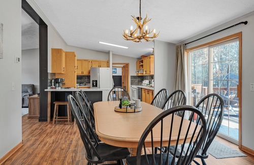 Spring Brook House | The Bears Den @ Spring Brook Resort