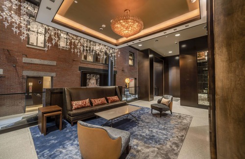 Downtown Hotel | The Beatrice