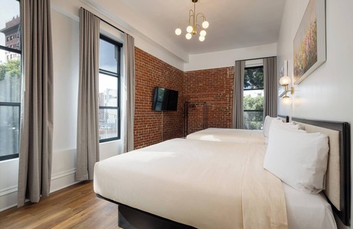 East Village Hotel | The Beau Downtown San Diego Gaslamp Quar