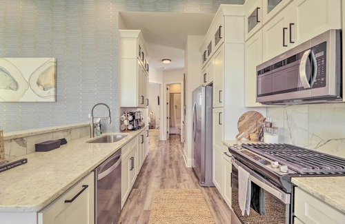 Morehead City Condo | ‘The Beaufort Flat’ Near Downtown & Waterfront!