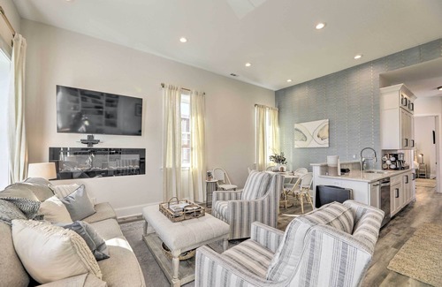 Morehead City Condo | ‘The Beaufort Flat’ Near Downtown & Waterfront!