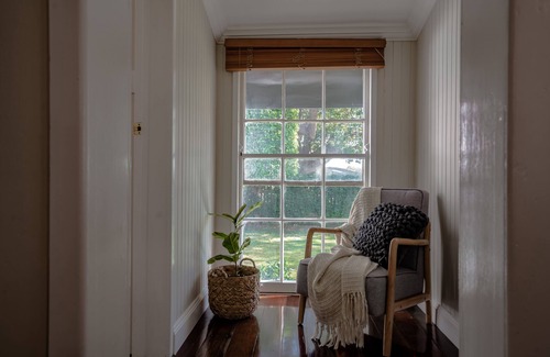 Centenary Heights House | The Beautiful 'Cottage On Geddes'