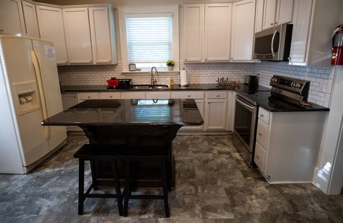 Turkey House | The Beautiful Gray House, 4 Bedroom Historic Bungalow