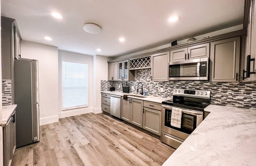 Clodine House | The beautiful home away from home - 4 beds/4 baths