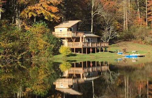 Malaga Cabin | The Beaver Lodge at Dragonfly Lake