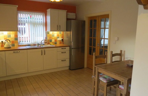 Mablethorpe House | The Bee Hive full of charm