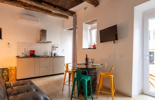 Carrodano Inferiore Apartment | The Beekeeper's House - Callegari Holiday Home