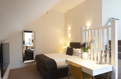 Horndon-on-the-Hill Hotel | The Bell Inn Hotel