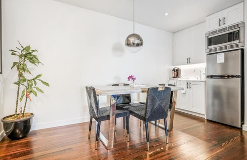 Irish Channel Apartment | The Belle