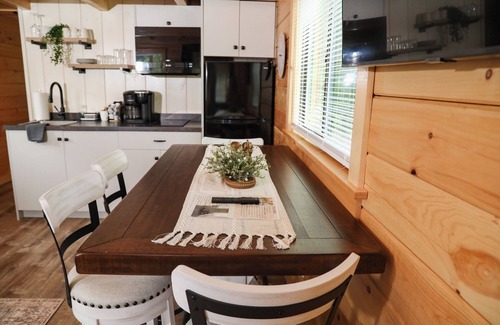 Mingoville Cabin | The Bellefonte Campground presents: Tiny Home | 1 Bedroom with HOT TUB
