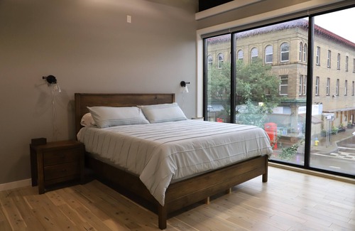 Watkins Glen Hotel | The Benjamin Hotel