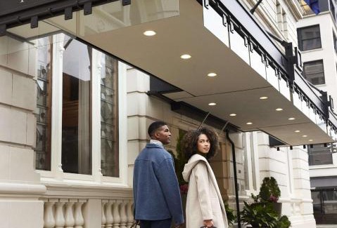 Downtown Portland Hotel | The Benson Portland, Curio Collection by Hilton