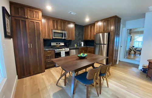 Downtown Apartment | The Benton - Warmly decorated, cozy apartment in downtown Bentonville