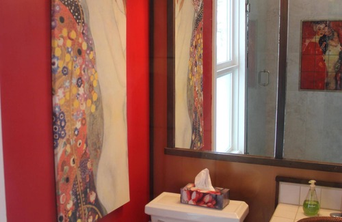 Revelstoke Hotel | The best downtown location in Revelstoke