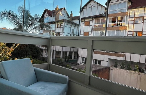 Gramado City Centre Apartment | The best location just 7 minutes from Rua Coberta!