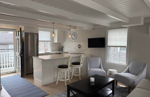 Nantucket Town Apartment | The best location Downtown Nantucket Condo minutes from Ferries.