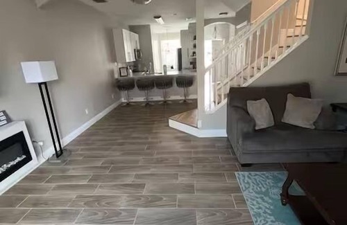 Cumbrian Lakes House | The Best New TownHome in Kissimmee. Minutes away from the Parks!