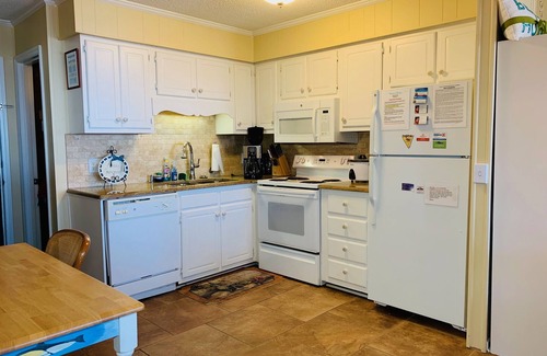 Myrtle Beach Condo | The Best Oceanfront Views and Location! Book now for a relaxing getaway.