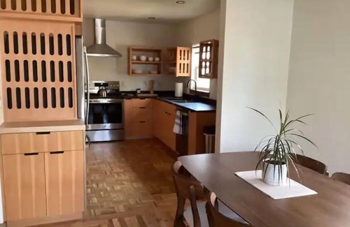 Lower Rattlesnake House | The Best of Missoula right out your door. Modern & Private. Walk Everywhere.