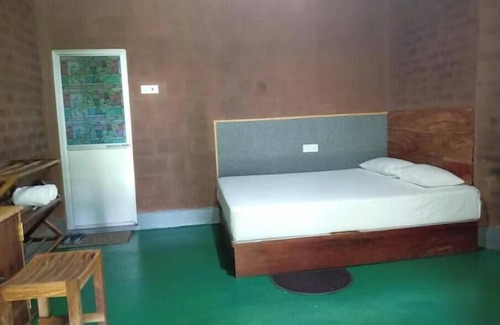 Ranawaranawa Hotel | The best place to be in relax [Room 1}