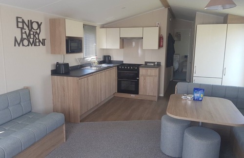 Leysdown-on-Sea House | "The Bethel - A holiday home by the sea"