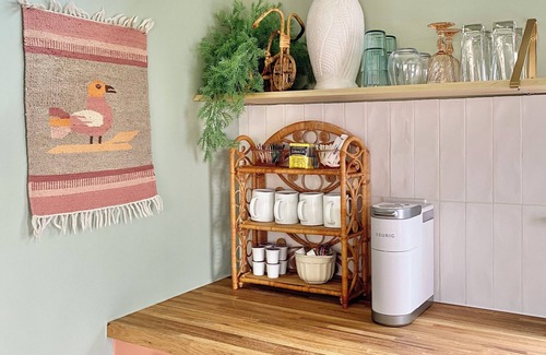 Noel Cabin | The Betty - Elk River Front Tiny Cabin in Noel, MO
