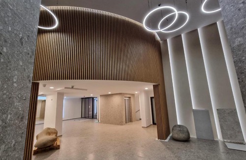 Saints Constantine and Helena Apartment | The Shangri-LA flat