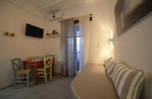 Aegiali House | The Big Blue