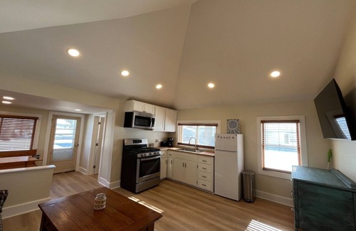 Winneconne Cabin | The Big Blue Jay on winneconne